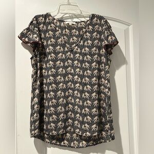 Skies are Blue, Elephant print top, size medium